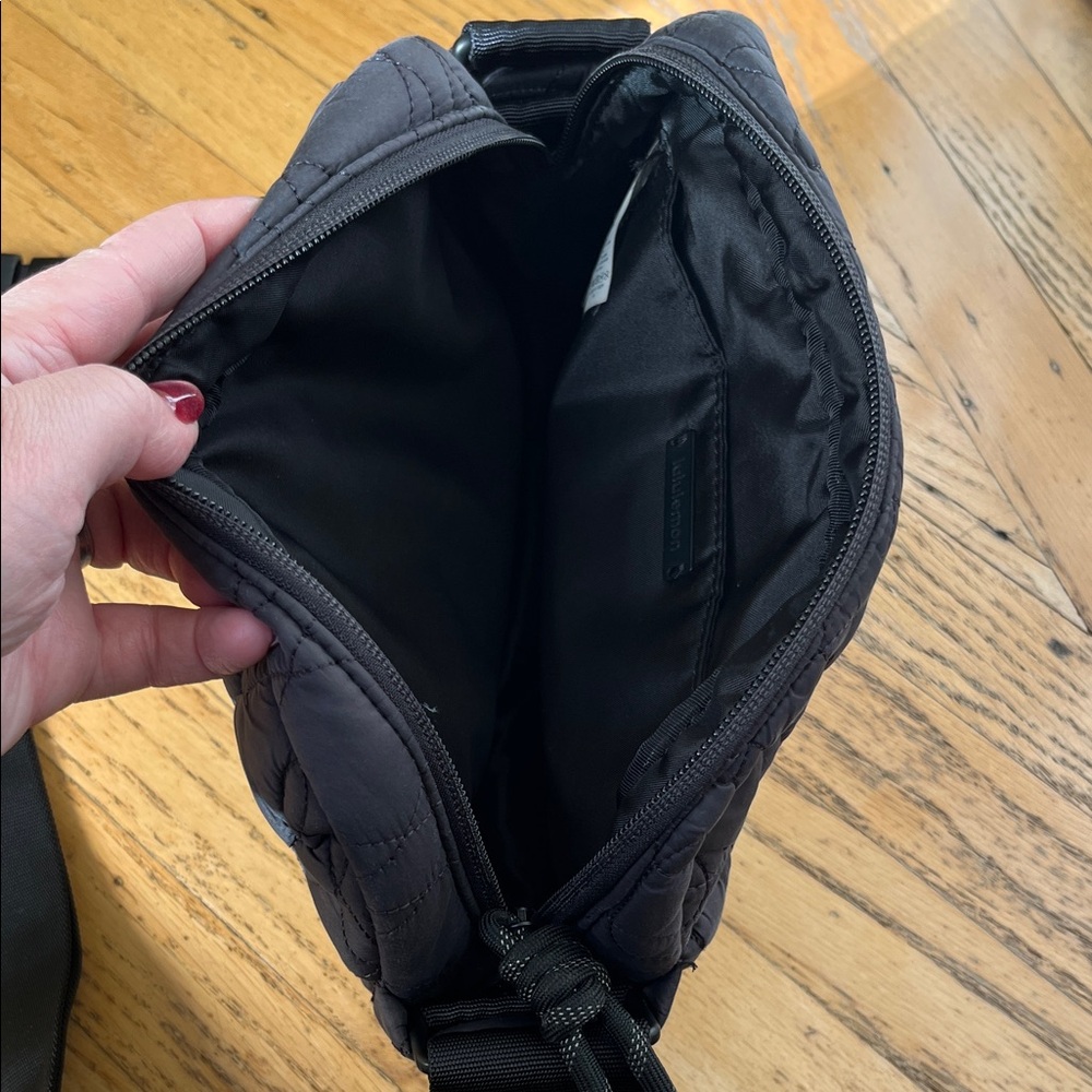 Lululemon Quilted Embrace Crossbody Bag - Picture 12 of 15